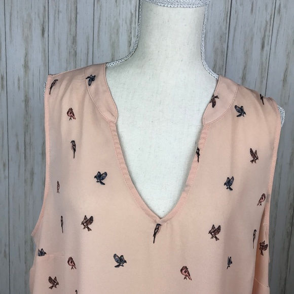 Torrid NWT Blush Bird Print Tank 2X - Picture 3 of 7
